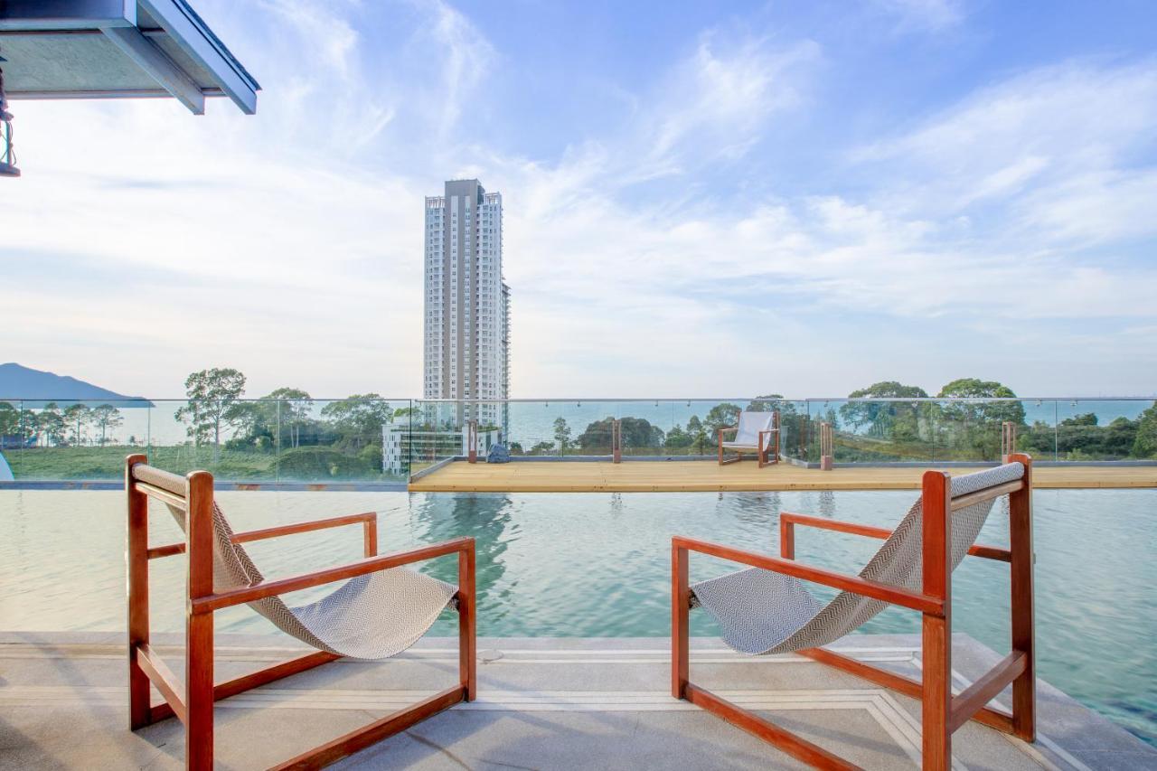 Costa Beach Residence & Jacuzzi Sattahip Extérieur photo